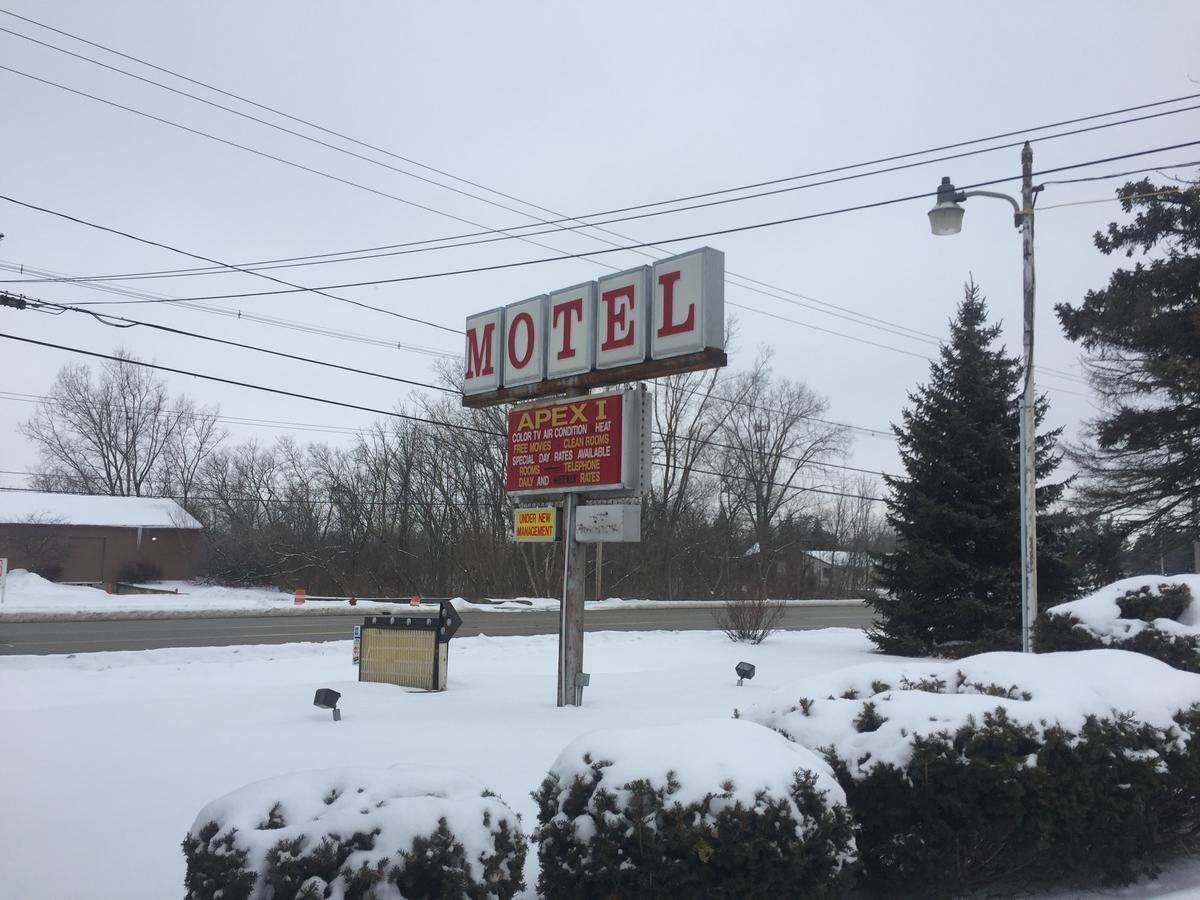 Apex 1 Motel Lansing Bagian luar foto